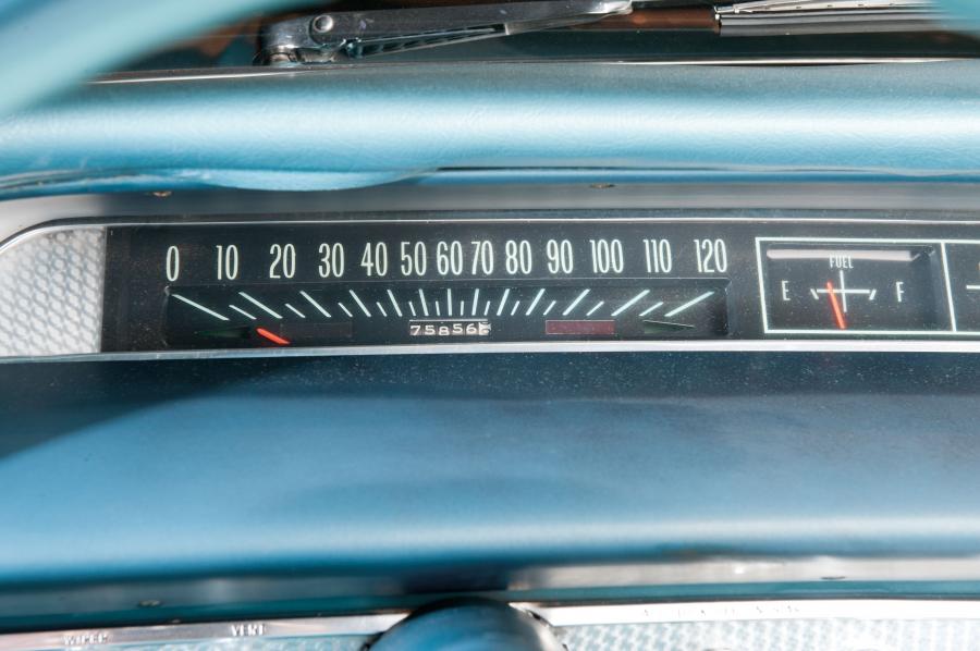  Chevrolet Impala SS Convertible 1963 года  (фото 14 из 28)
